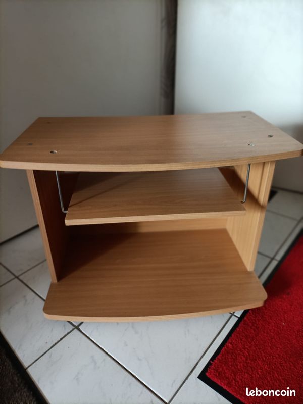 Table de télévision (image 1)