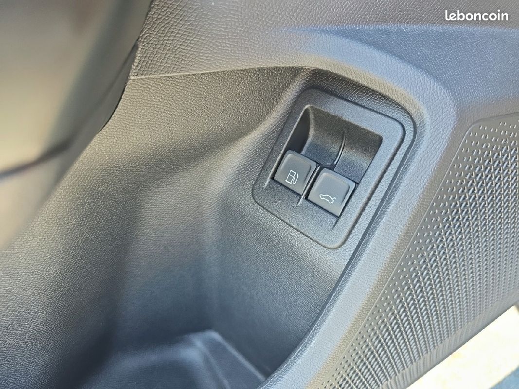 CUPRA Formentor 1.4 e-HYBRID 204 ch DSG6 V (image 30)