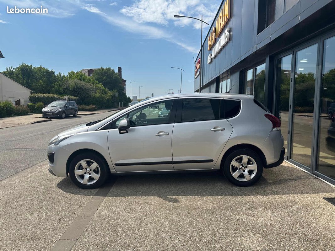 Peugeot 3008 1.6 HDI 115Ch Business Pack ETG6 (image 5)