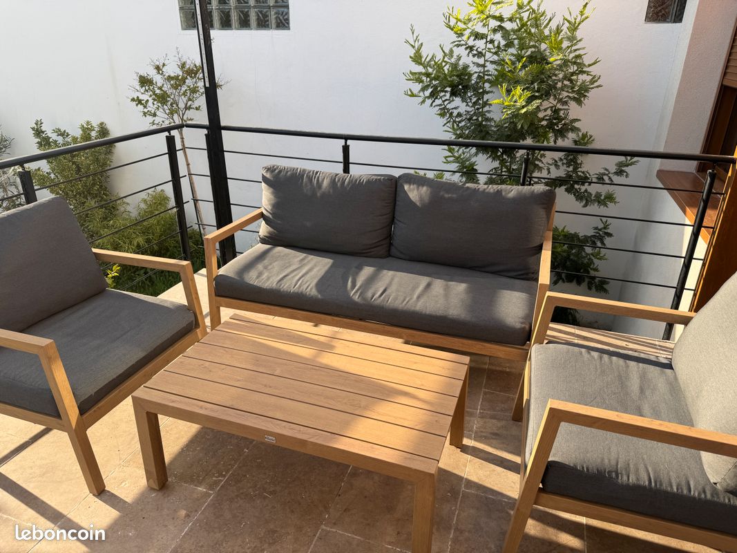 Salon bas de jardin Proloisirs canapé 3 places + 2 fauteuils + table (image 1)