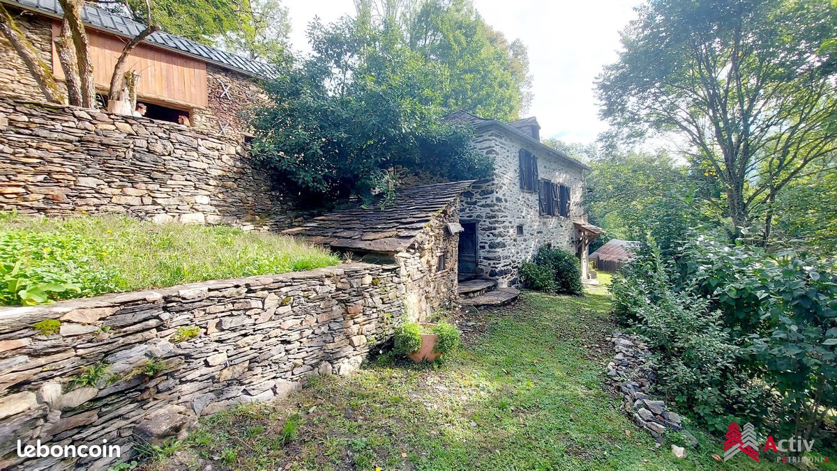 Maison 7 pièces 152 m² · à Seix · 152 m² · 428 000 €