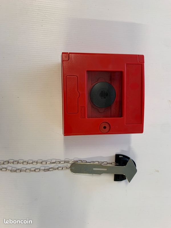 Bouchon Porte-lampe Rouge Amboise Legrand Réf. 86713 - Neuf Pour Installation électrique