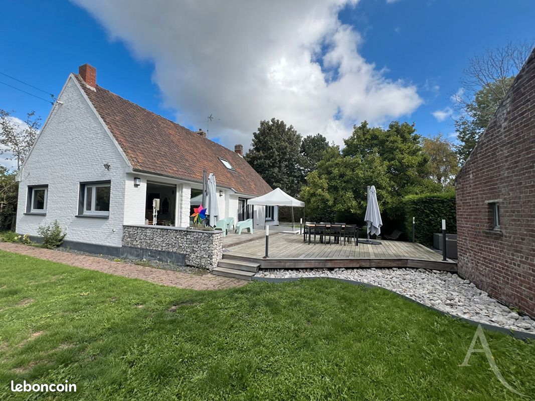 Maison 5 pièces 150 m² · à Blendecques · 150 m² · 287 900 €