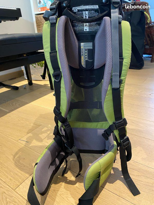 Porte bébé randonnée Deuter (image 2)