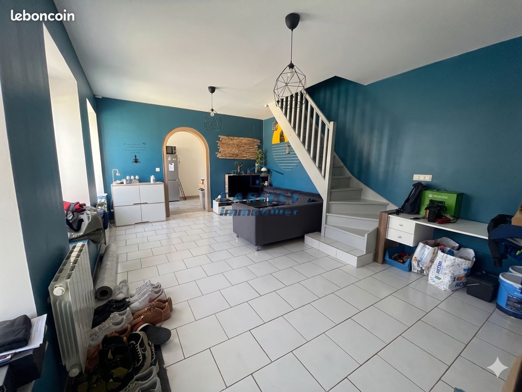 Appartement 3 pièces 74 m² · à Lure · 74 m² · 490 €