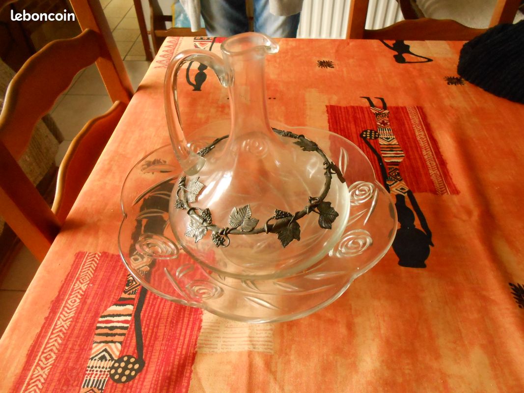 Carafe en verre (image 1)