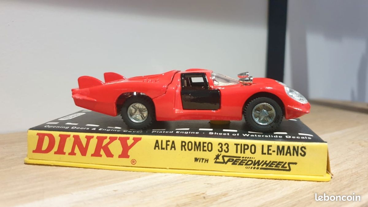 Miniature Dinky Toys - Alfa Romeo 33 Tipo - 1965 - Échelle 1/43