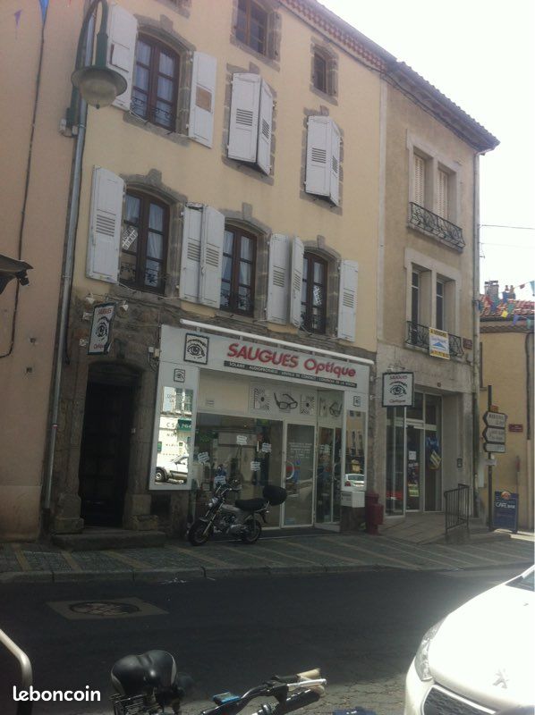 Appartement 4 pièces 73 m² · à Saugues · 73 m² · 450 €