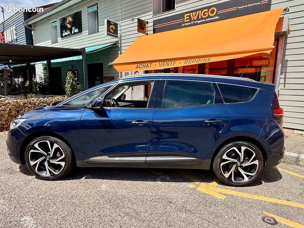 RENAULT GRAND SCENIC 1.7 BLUEDCI 150CH INITIALE PARIS- CUIR - ATTELAGE-GARANTIe (image 8)