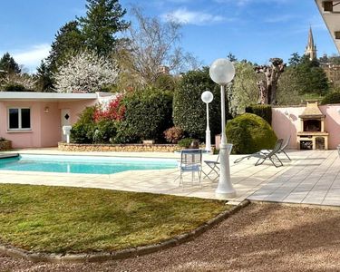 Maison 1 290 000 € - 237 m²