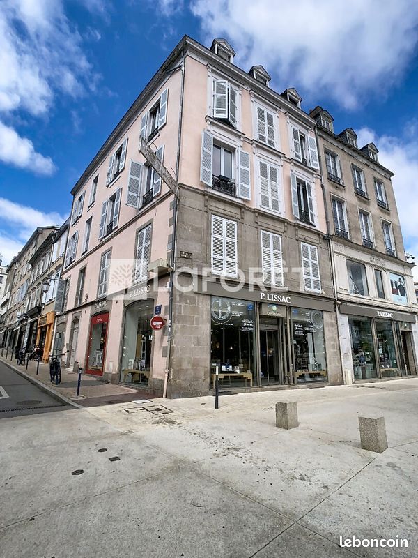 Immeuble 20 pièces 638 m² · à Limoges · 638 m² · 890 000 €