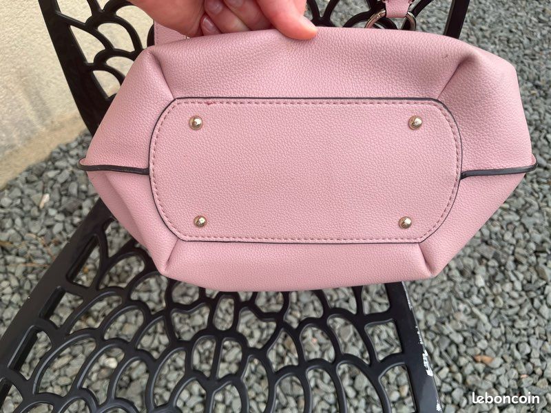 Grand sac guess (image 4)