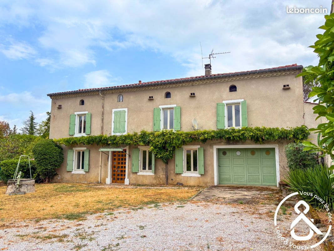 Maison 4 pièces 120 m² · à Castres · 120 m² · 895 €/mois