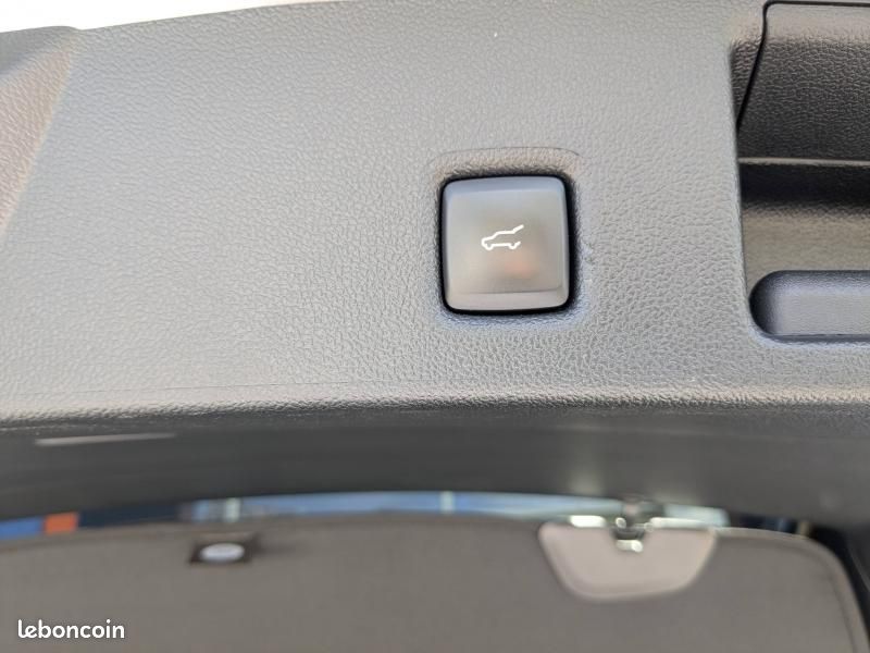 Ford Kuga 2.5 Duratec 243ch Hybride Rechargeable ST-Line X Powershift (image 24)