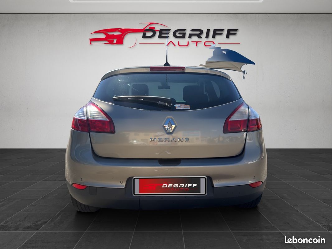 RENAULT MEGANE III BERLINE TCE 130 XV De France Euro 5 (image 6)