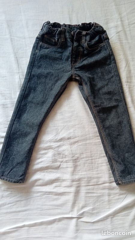 Short/jean (image 2)