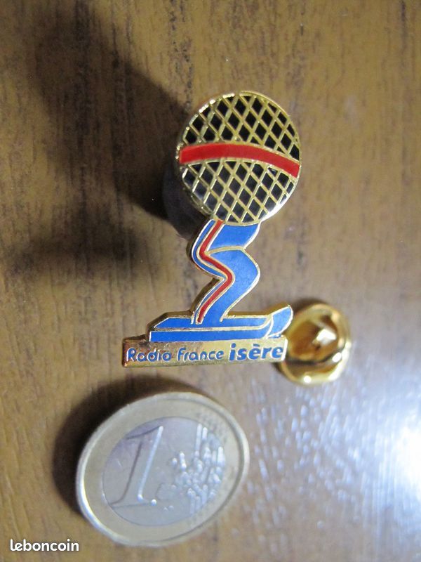 Broche Collector Jeux Olympiques D'hiver Grenoble 1968