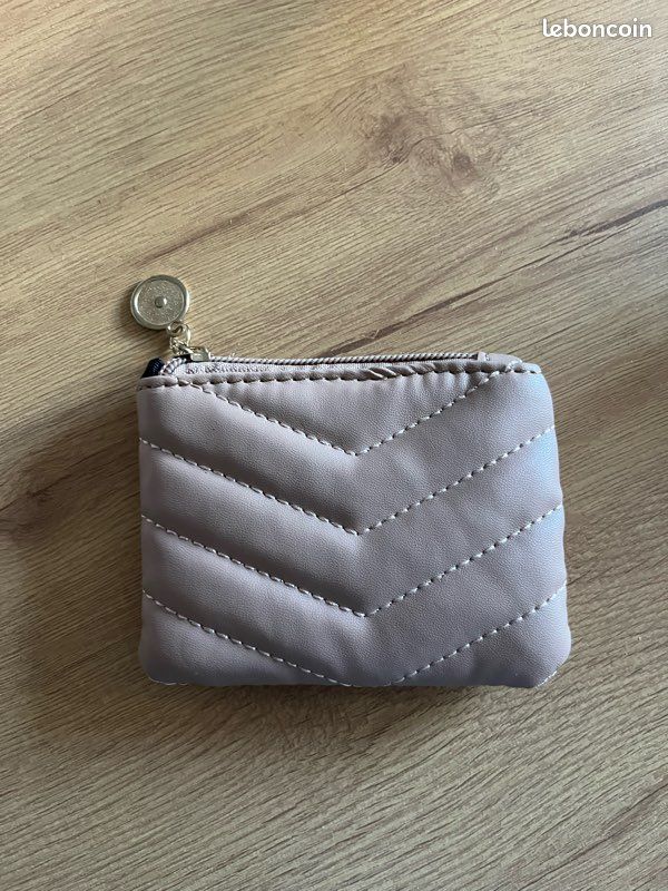 Petit porte monnaie (image 1)