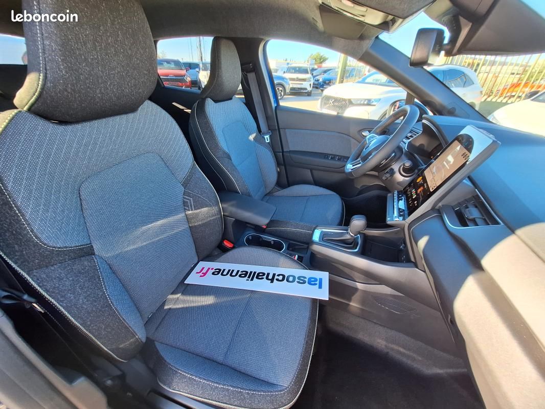 Renault Captur mild hybrid 160 EDC Techno (image 6)