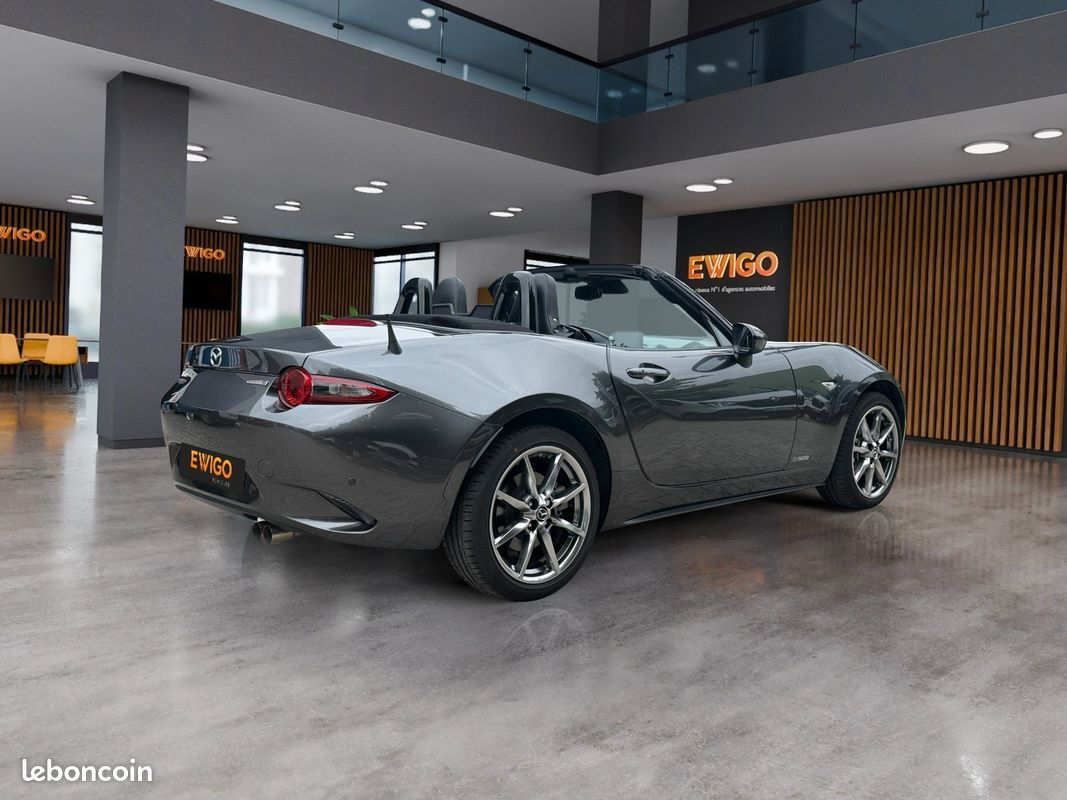 MAZDA MX5 ROADSTER 2.0 SKYACTIV-G 185 CH * CARPLAY*CAMERA DE RECUL*PACK SPORT* FULL ENTRETIEN MAZDa (image 2)