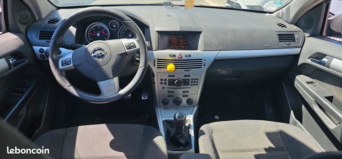 Opel astra 1.7 cdti 100ch (image 4)
