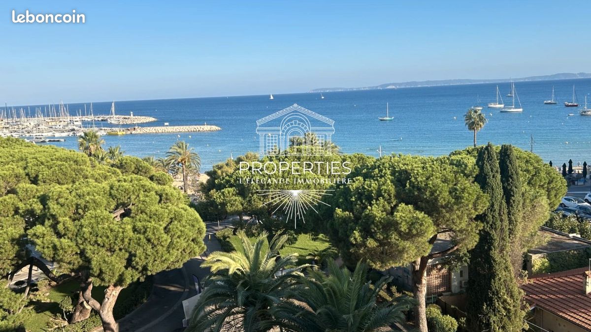 Appartement 3 pièces 77 m² · à Le Lavandou · 77 m² · 670 000 €