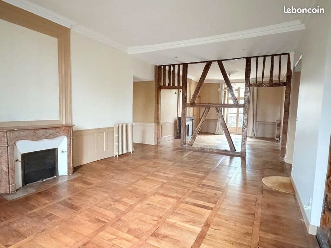 Appartement 6 pièces 157 m² · à Rennes · 157 m² · 607 840 €