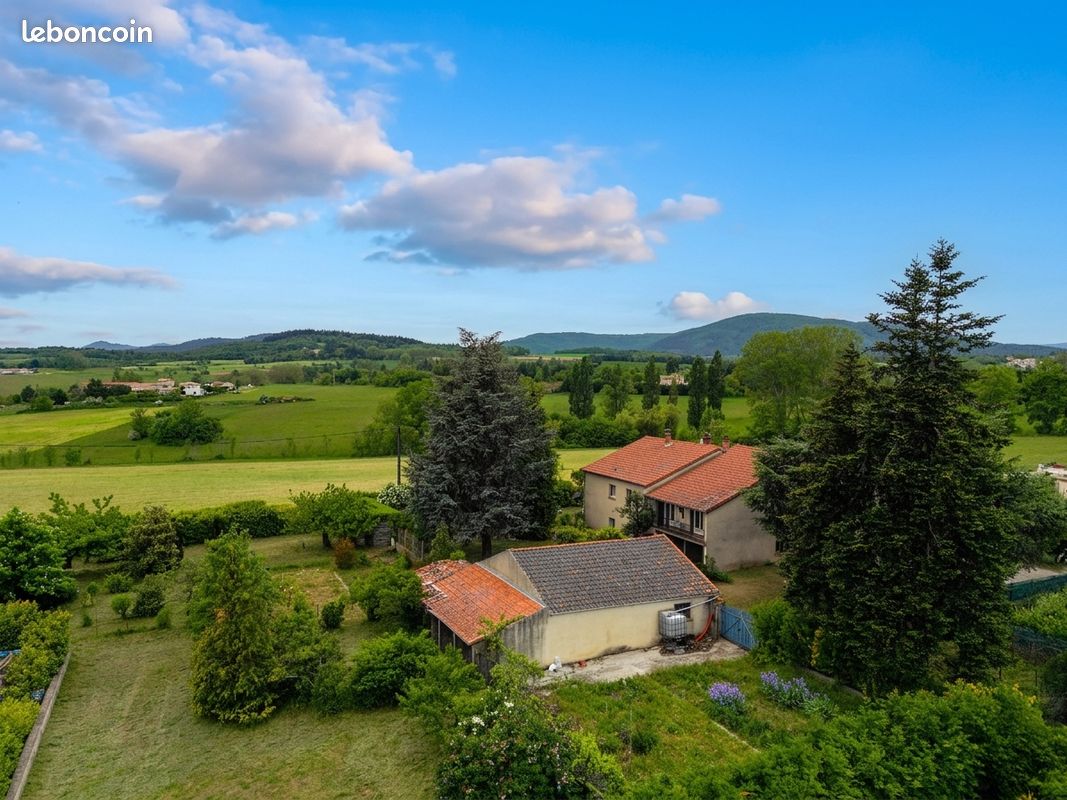 Maison 7 pièces 240 m² · à Étables · 240 m² · 470 000 €