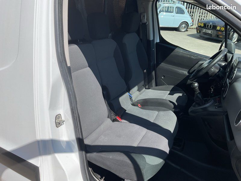 Citroen berlingo ii (3) 1.6 bluehdi 100 confort taille m (image 13)