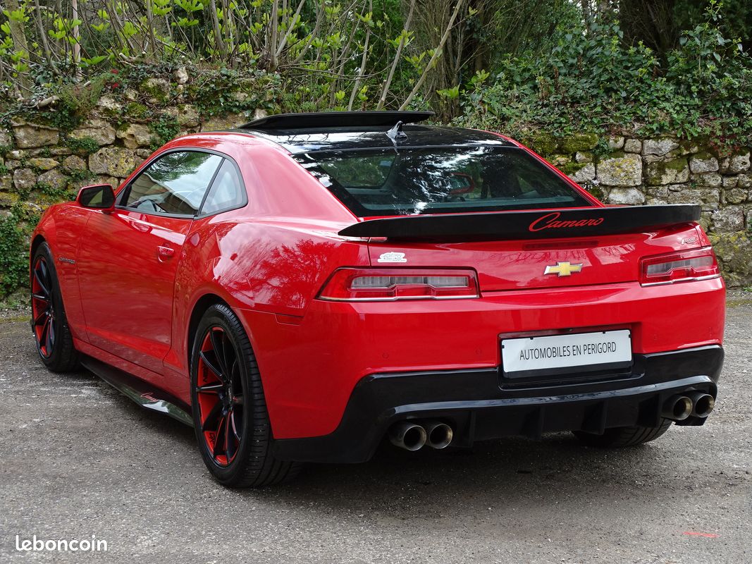 Chevrolet Camaro Coupé V6 3.6L RS BVA - 328cv - Parfait état - Pour amateur exigeant (image 4)