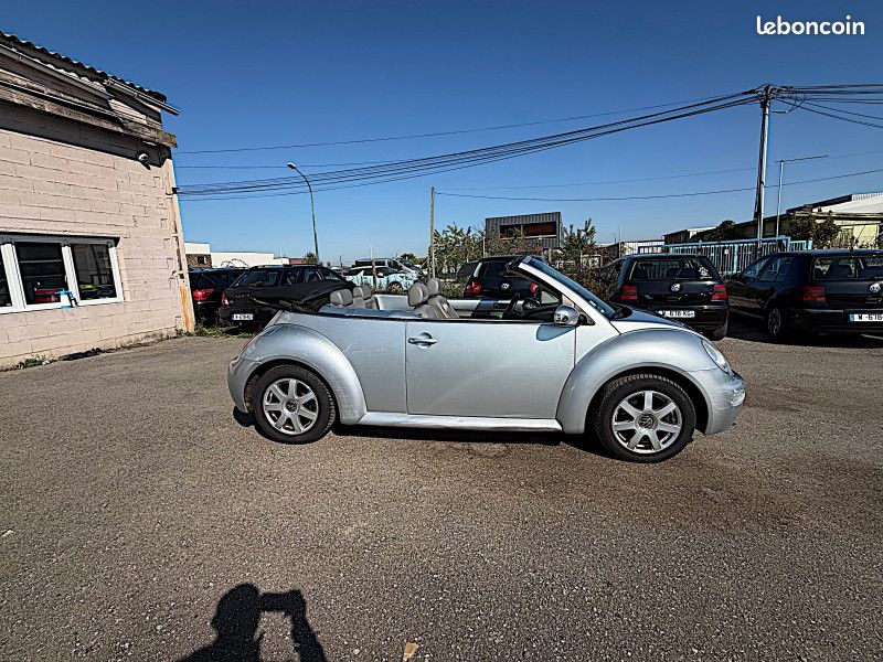 Volkswagen BEETLE CAB 2.0 115CH CARAT (image 4)