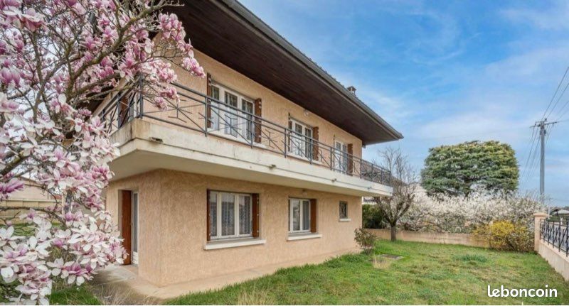 Maison 7 pièces 142 m² · à Meyzieu · 142 m² · 429 000 €