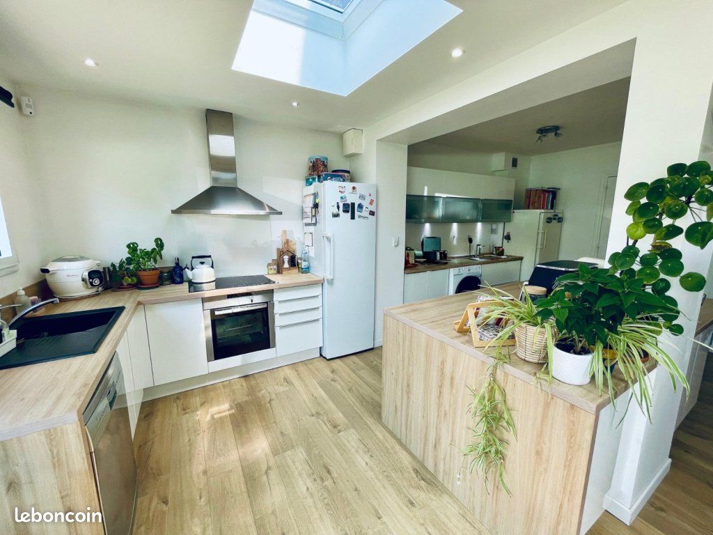 Maison 4 pièces 106 m² · à Wambrechies · 106 m² · 409 000 €