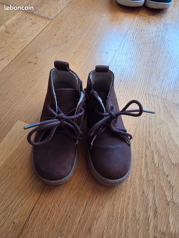 Chaussure Obaidi taille 22 (image 2)
