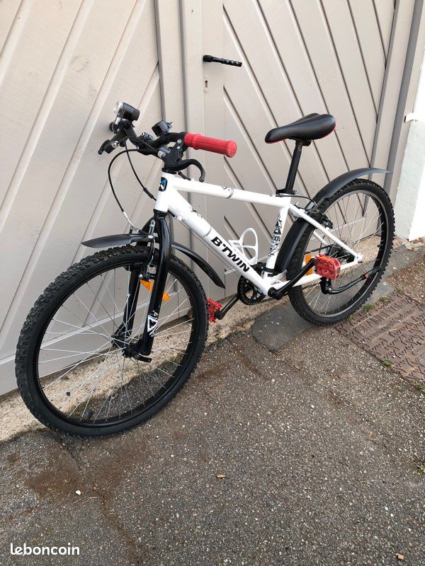 Vélo VTT Enfant 24 Pouce Décathlon B’TWIN Rockrider 300 tout équipé (image 11)