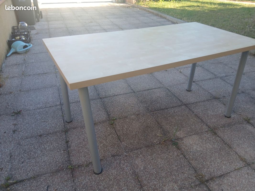 Bureau ikea (image 2)
