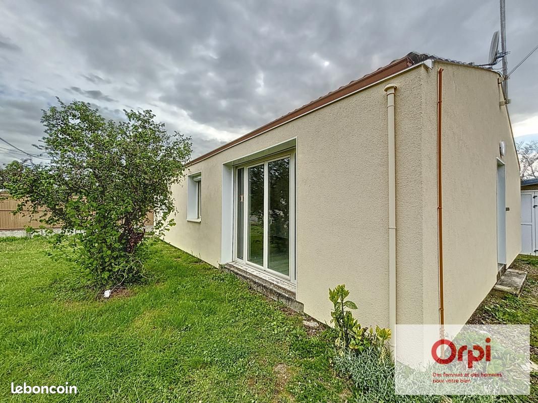 Maison 4 pièces 83 m² · à Désertines · 83 m² · 815 €