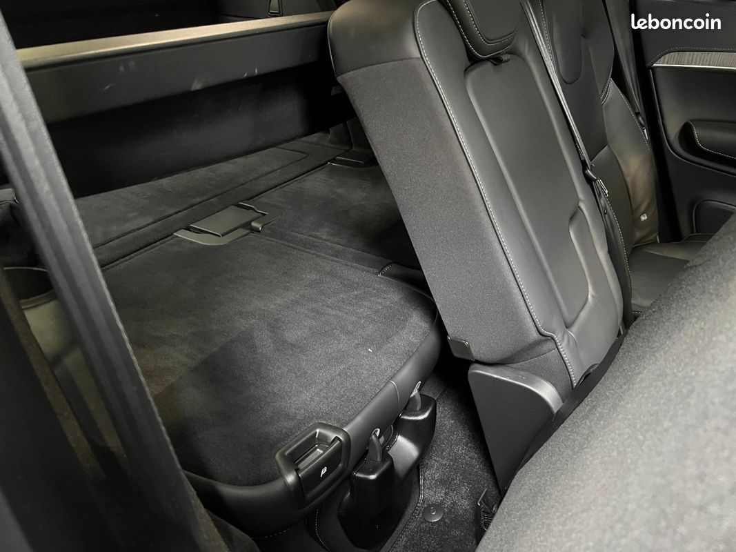 Volvo xc 90 II t8 awd rechargeable ultimatite style dark geartronic 8 7 places 310+145 ch tva récupérable (image 15)