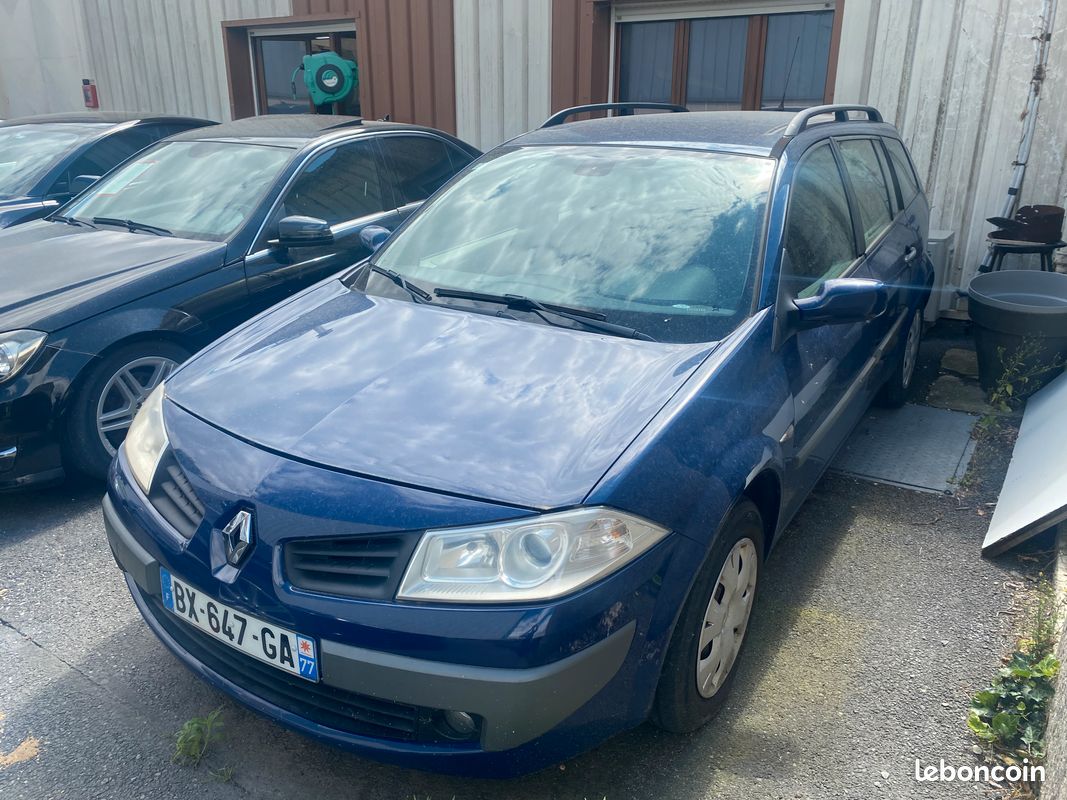 Renault Megane II Estate 1.5 dCi 85ch Confort Authentique (image 1)