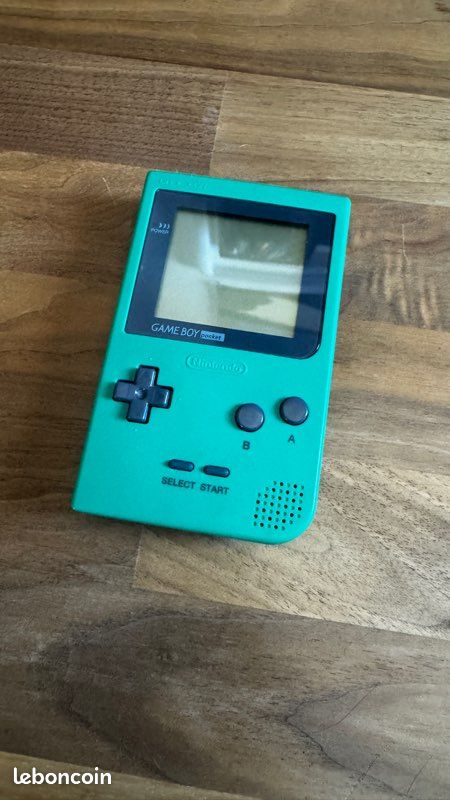 Game Boy, Pocket japonaise (image 3)