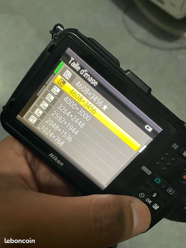 Nikon Coolpix AW100 waterproof (image 2)