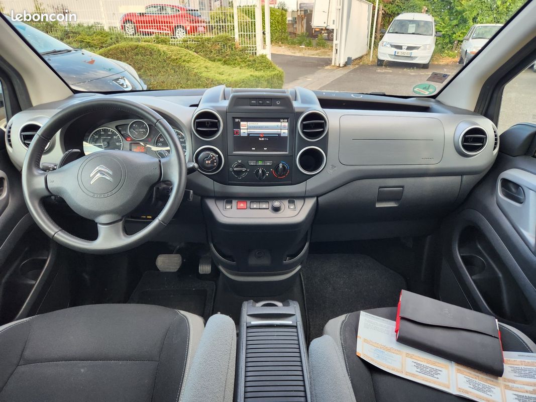 Citroën Berlingo 1L6 HDI 100CH AUTOMATIQUE 56.000KM (image 5)