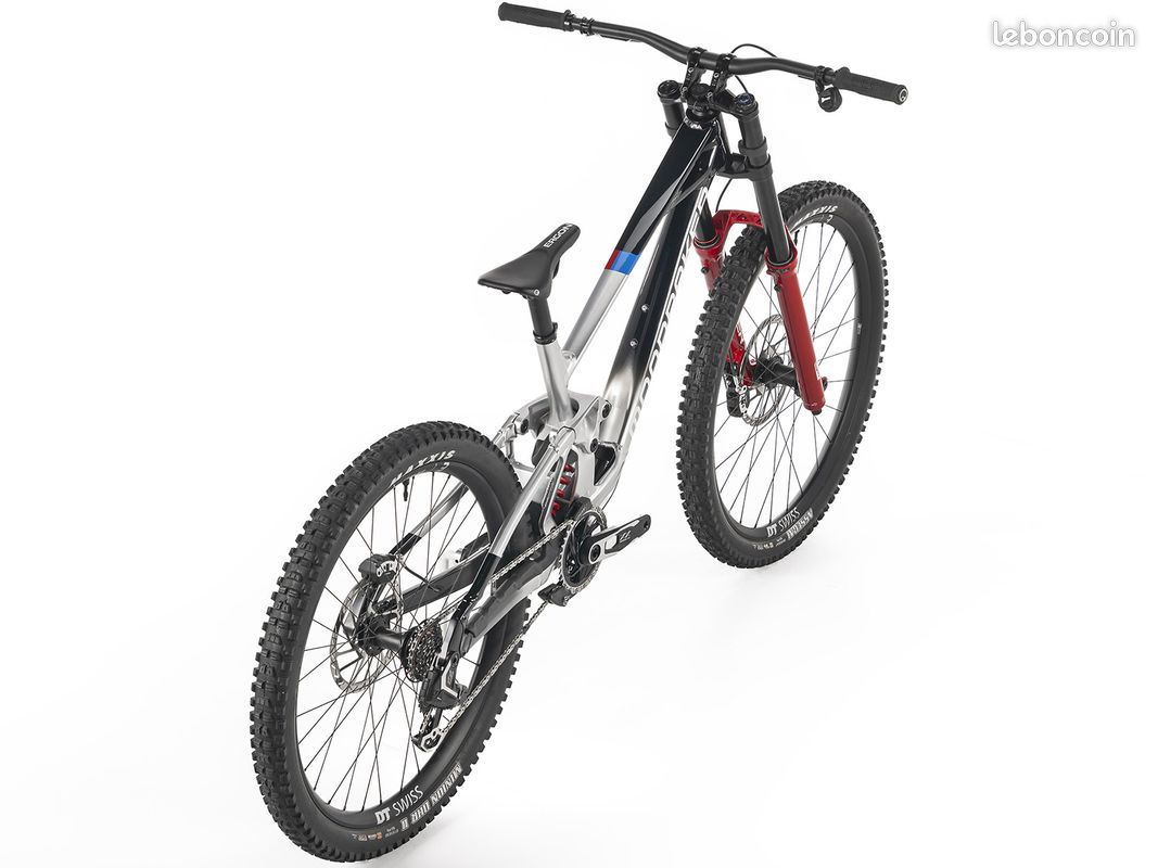 VTT Mondraker Summum RR Mullet XX DH AXS 7v carrera blue 29"/27,5" 2026 Couleur - Noir et métal, Ta (image 4)