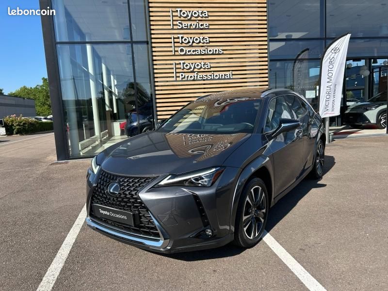 Lexus UX 250h Executive 2WD (image 1)