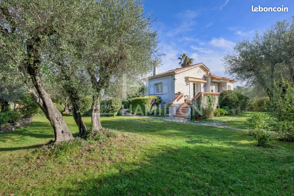 Maison 6 pièces 140 m² · à Opio · 140 m² · 890 000 €
