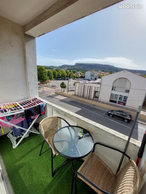 Appartement 2 pièces 42 m² · à Rognac · 42 m² · 666 €