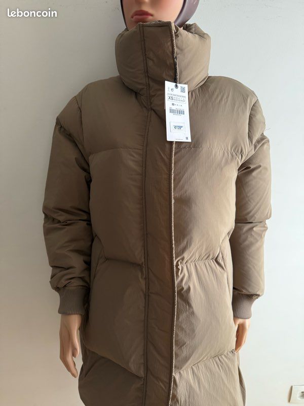 Doudoune femme Zara neuve taille XS Vêtements