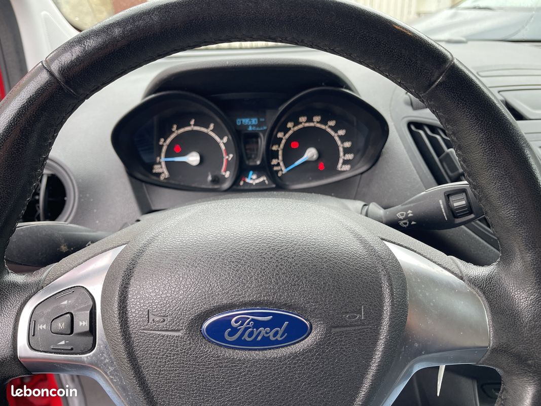 Ford TRANSIT COURIER 1.0E 100CH TREND EURO6 (image 8)