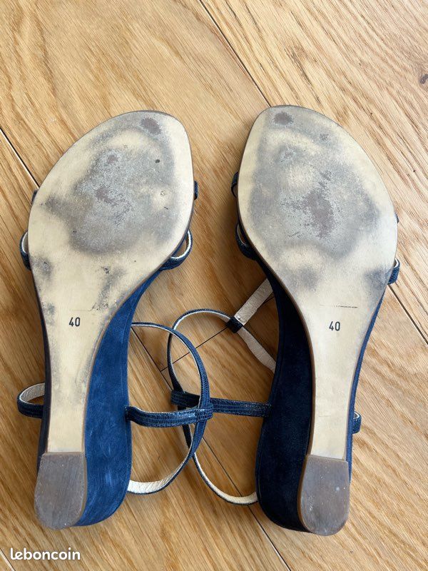 Sandales bleues à talon (image 4)