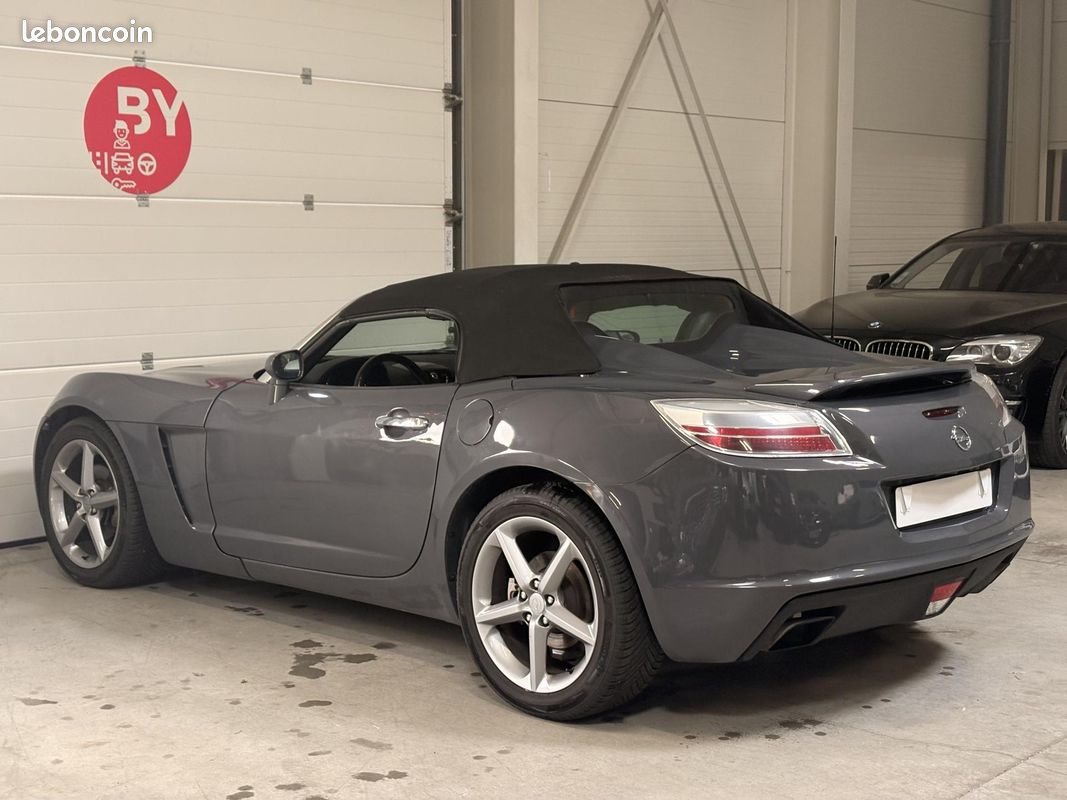 OPEL GT 2.0i Turbo Ecotec ROADSTER (image 9)
